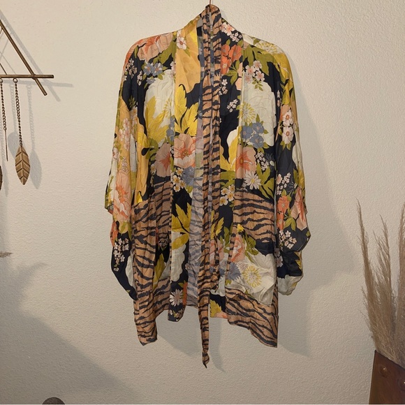 Spell Tyler Short Robe Kimono with Sash Charcoal EEC Size S/M - Picture 2 of 7